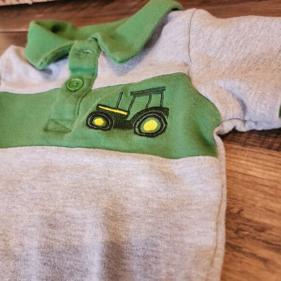John Deere Baby Boy Size 6 Months Bodysuit One Piece Embroidered Tractor Thermal - Picture 3 of 9